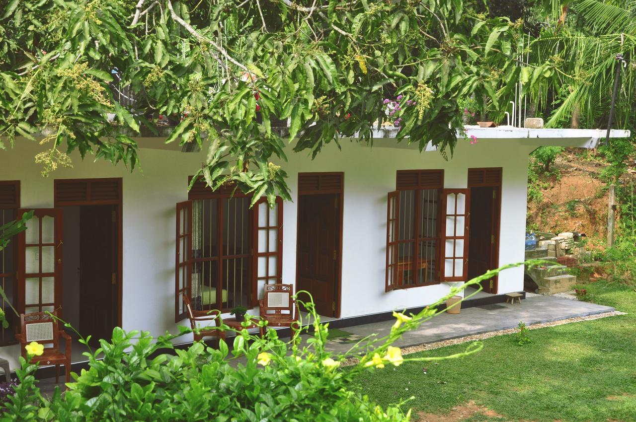 Medawatta Villa Mirissa Exterior photo